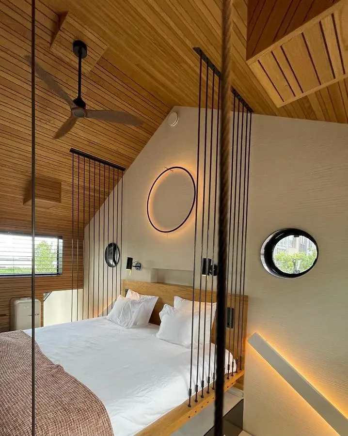 Vondice Hotel Amsterdam 2*,